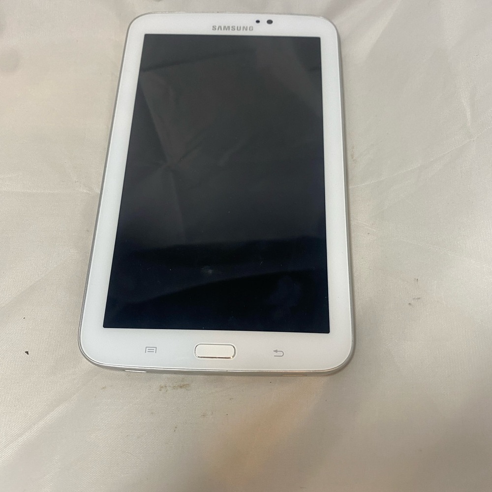 *NO POWER* SAMSUNG SM-T210R GALAXY TAB 3 ANDROID 7" TABLET 8GB BLACK TOUCH PAD